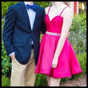 JVN by Jovani.     Only worn once, Has pockets